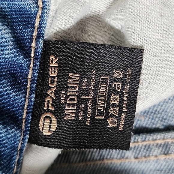 Cute Modern Jeans With Rips - Picture 3 of 6